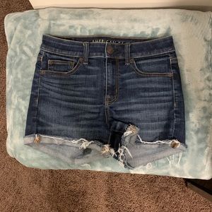 Size 4 AE next level stretch jean shorts